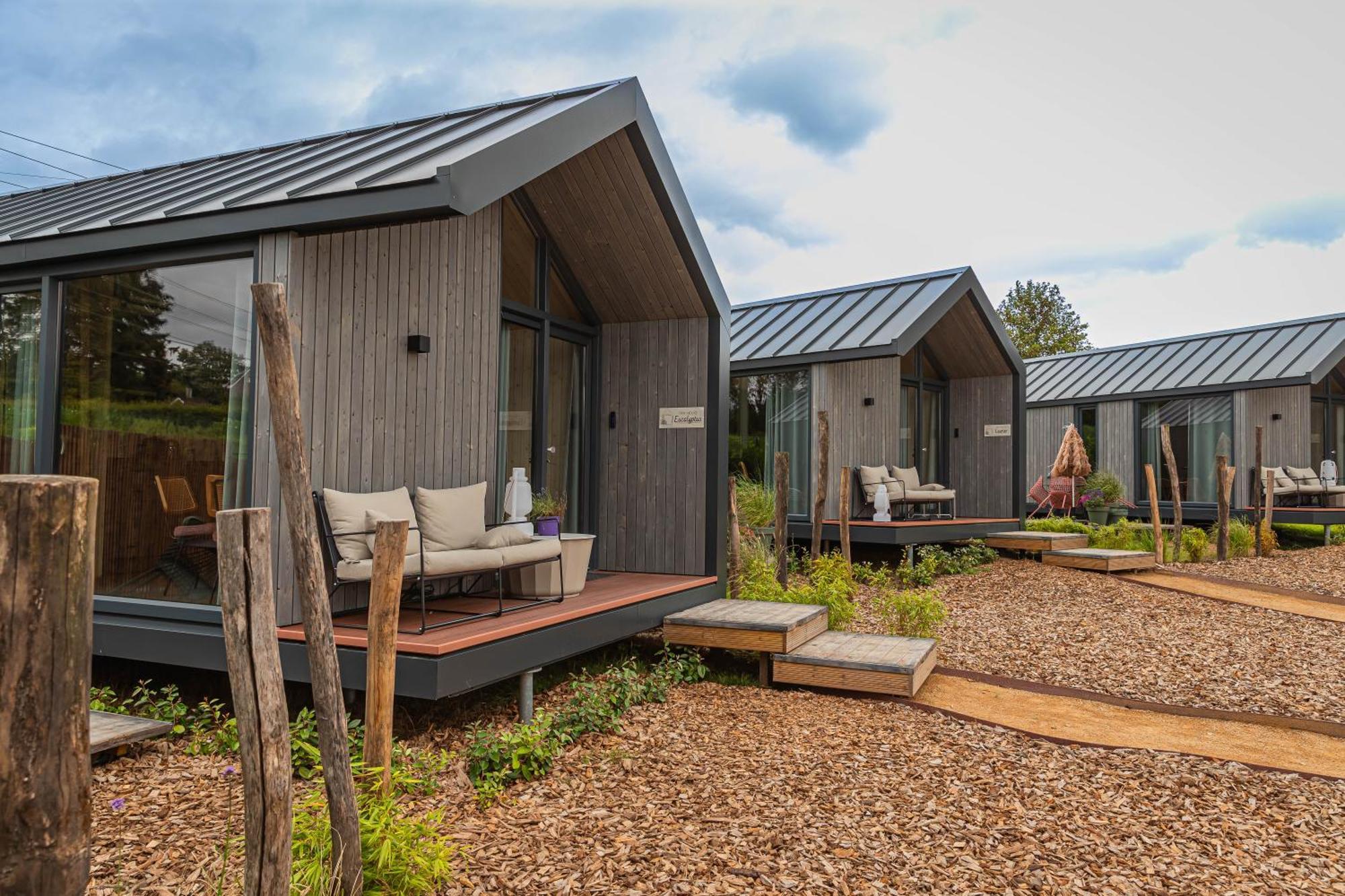 Tinyhouse Luxe Met Hottub Meerssen Exterior photo